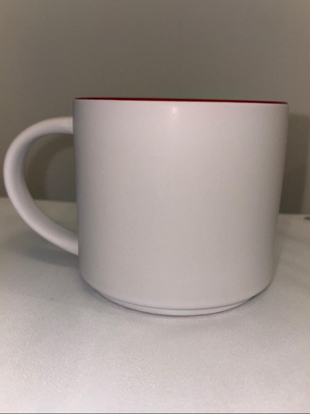 Large White Ceramic Coffee Mug with Red Interior - Home Dining - Picture 2 of 3